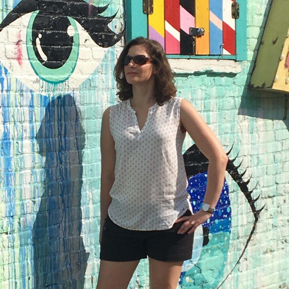 Meet your Posher, Jennifer